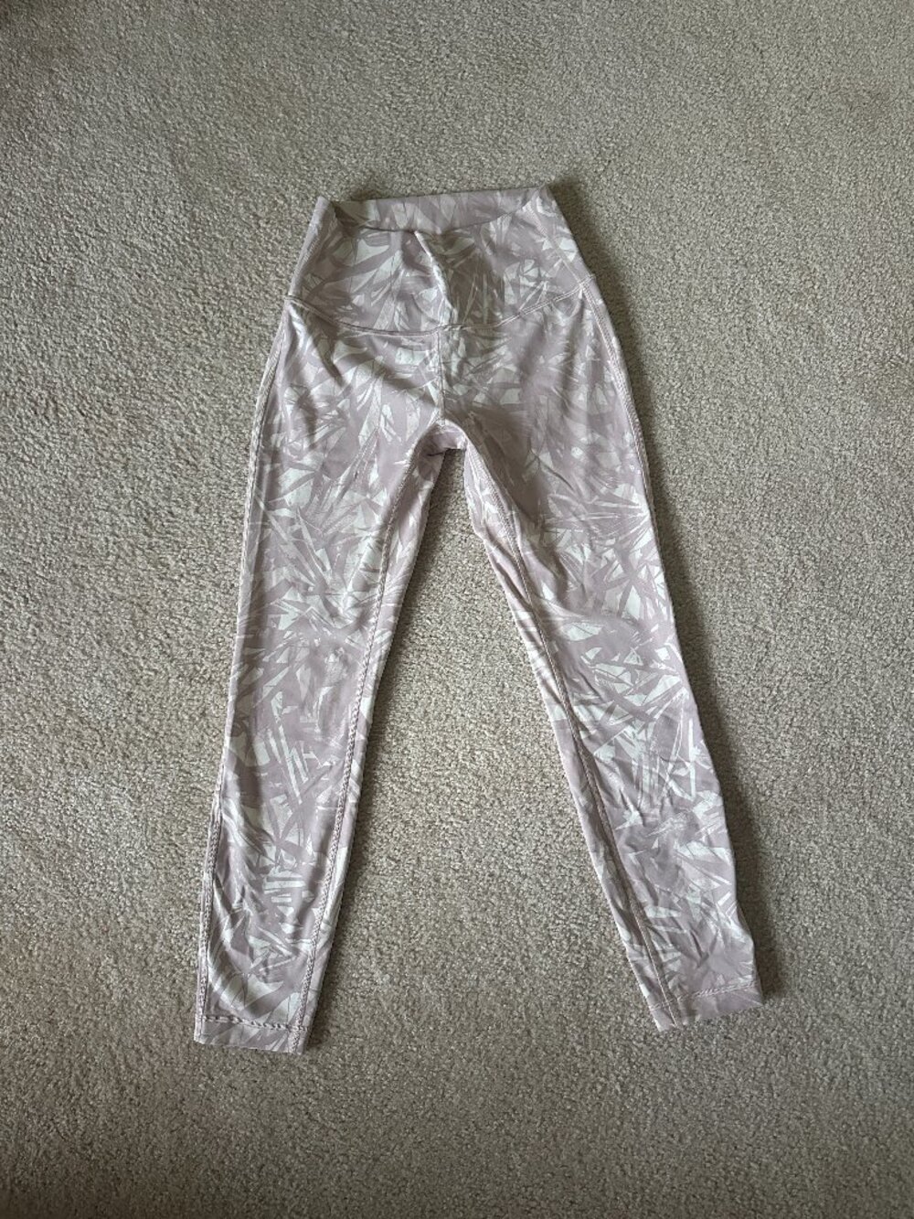 Lululemon Wunder Under Crop (High-Rise) *Full-On Luxtreme 25"